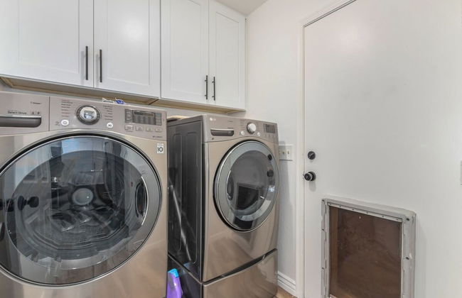 Modern Mesa Oasis Free Heated Pool Al-fresco Living - Photo 28