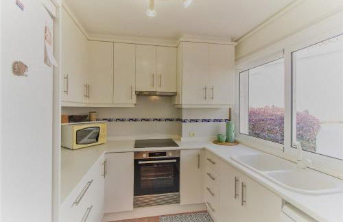 Villa in protected space in front of the sea - Foto 21