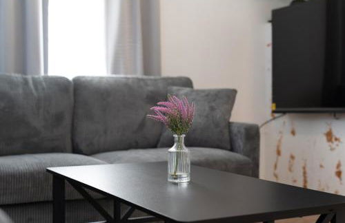 New home, 17 min to NYC, 5 min to MetLife Stadium - Foto 4