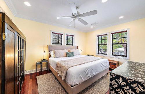 Palm Haven - Tropical Chic Home with Pool in Grandview Heights - Foto 22