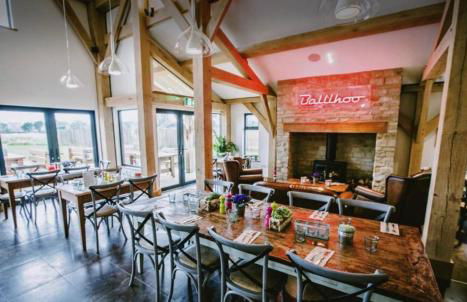 HM111 Penthouse Apartment with Lake View & free Spa Access- Lower Mill Estate Cotswolds - Foto 33