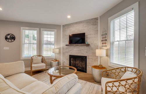 Getaway w/ Resort Perks at Smith Mountain Lake! - Foto 5