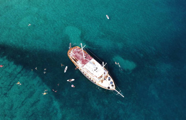 Excursion aux îles de Brač et de Šolta en bateau - Foto 9
