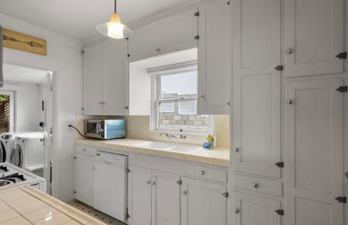 26' SUNDECK OCEAN Panoramic VIEWS with AC Fast WiFi -902Mbps - Foto 19