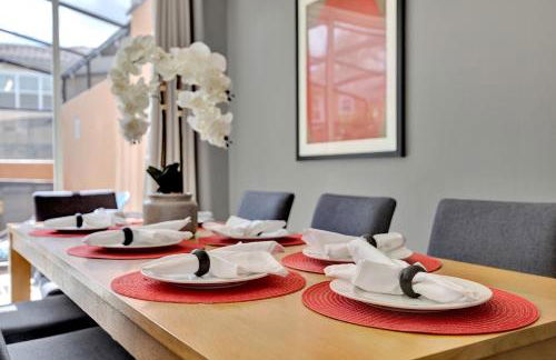 Beautiful 3 Bedroom Villa with Private Hot Tub, 10 mins to Disney! - Foto 7