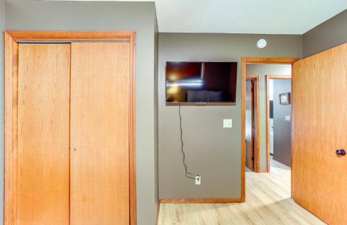 Steps to White River Cabin Retreat with Dock Access - Foto 16