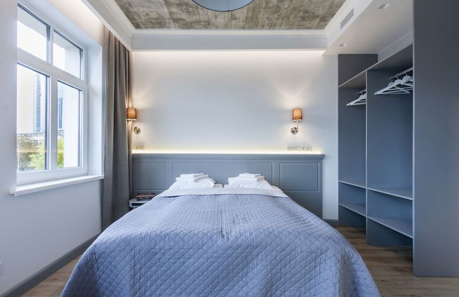 9010 Apartments - Photo 13