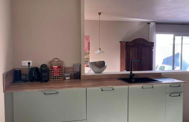 Vacation home with a private pool in Puyméras - Foto 10