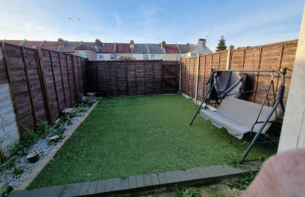 Mayfield , 2 bed slp 6 Roomy dog friendly Gosport town house - Photo 16