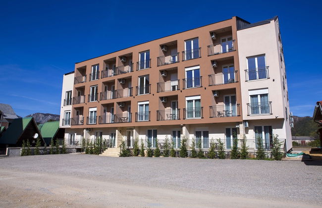 Apart Hotel Gondola Kolasin - Photo 1