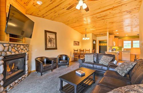 Steps to Grand Lake Condo with Deck and Mtn Views - Foto 4