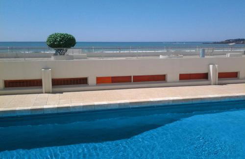 Résidence La Garenne à La Grande Plage, vue mer, piscine et parking privé, 6 personnes - Photo 1