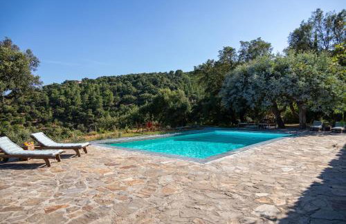 Mas provençal avec piscine chauffée, tennis, pétanque, vue mer, 20 min St Tropez - Foto 54