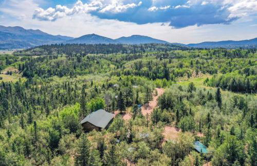 Rustic Outlaw Secluded Escape with Stunning Views - Foto 45