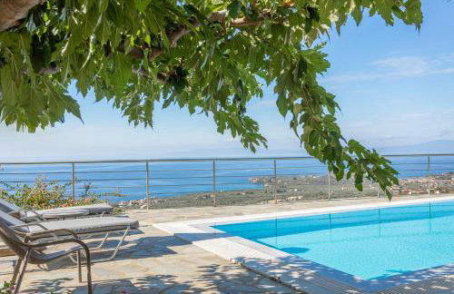 IRIS, Luxury Stone Villa in Stoupa with Private Infinity Pool, BBQ and Amazing Sea View - Foto 28