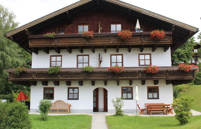 Huis Staffelberg App.802 - Photo 1