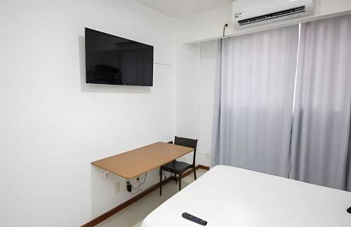 STUDIO - PRAIA de BOTAFOGO - 400m do Metrô Botafogo - Excelente Localização - Wi Fi - Bares, Restaurantes e 2 Grandes Shoppings - Portaria 24h - TV Claro e Steams - Foto 24