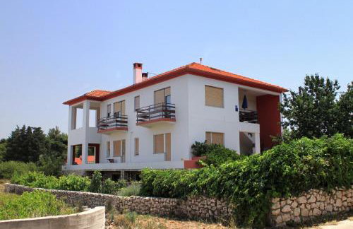 Apartments by the sea Ugljan - 830 - Foto 1