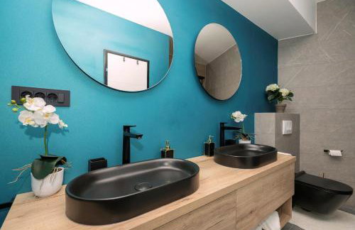 Luxury Lake-View Villa Karmen with Heated Pool, Private Spa & Sunset Terrace - Foto 47