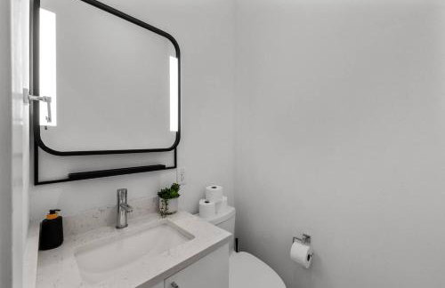 New Luxury Dallas Skyline View with Rooftop - Garage - MiniGolf - Firepit - WORLD CUP - Foto 45