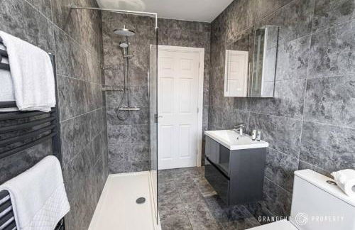 Pottery Place by Grandeur Property - Photo 22