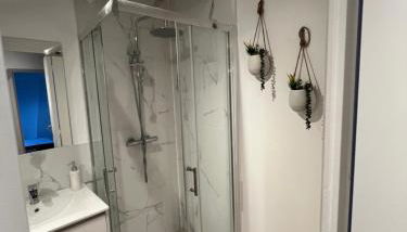 La Cabane des Marées, maison 6 p sur le port de Fecamp - Foto 3, Shower