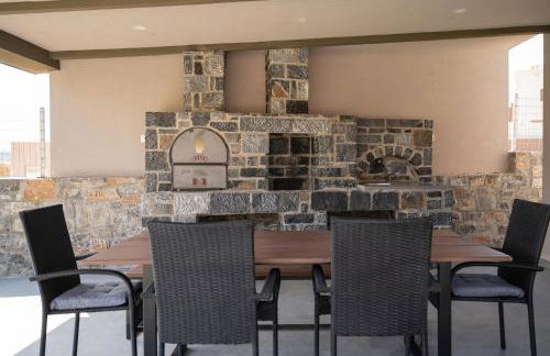 Majestic Manor with outdoor Jacuzzi by 8essentially - Foto 58