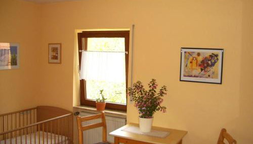 Wohnung mit Balkon im Schwarzwald - Foto 3