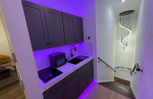 Home in Heart of Wilton Drive, 4 Mi to Beach - Foto 8