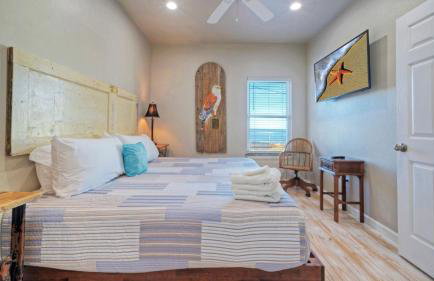 2 Homes, Sleeps 16, Shared Pool+boat Dock Laguna Village Serenity by Avantstay - Foto 35