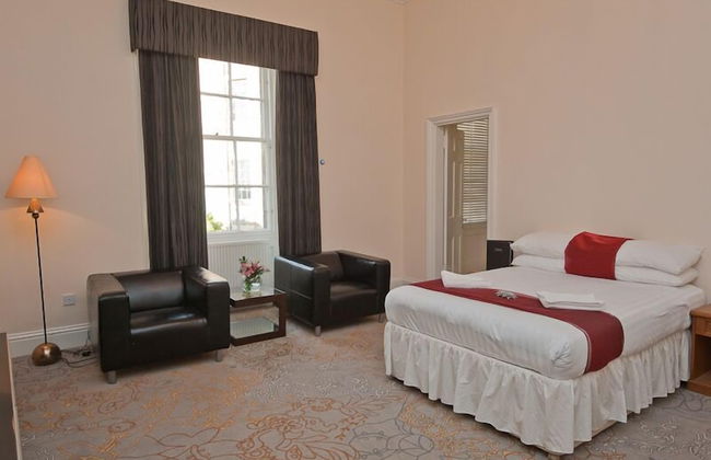 Windsor Street Apartments - Photo 5