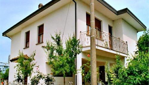 Sunny Coastal Apartment - Foto 2