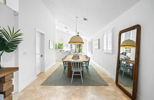 Steps 2 Beach PoolSPA Game Room Pool Table - Foto 28