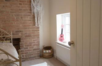 Cottage in Central Burbage Leicestershire - Photo 33