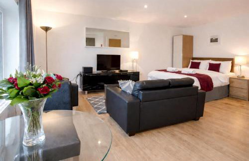 Roomspace Serviced Apartments - Swan House - Photo 4