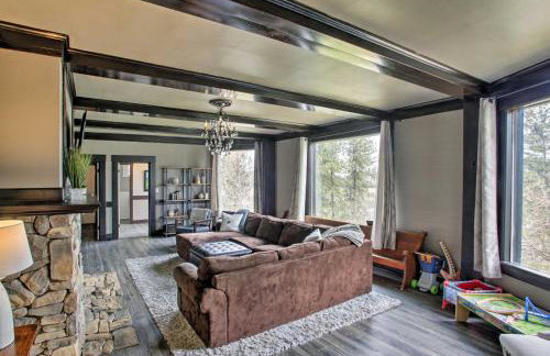 Historic Spokane Home with Hot Tub, Patio, Yard Games - Foto 6