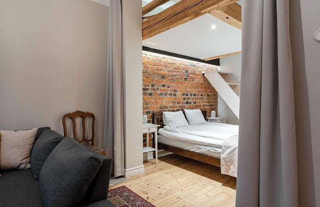 Historical Apartment in Tampere Downtown with Free Parking - Photo 12