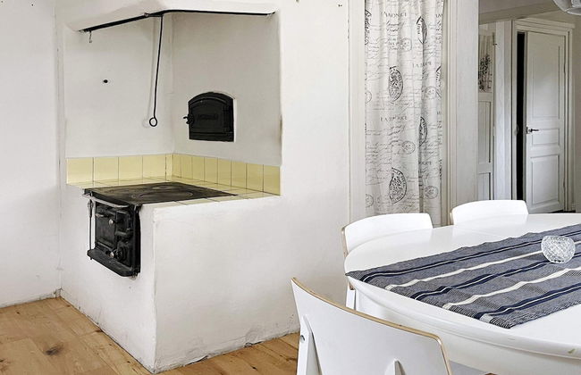 4 Star Holiday Home in BRO - Photo 6