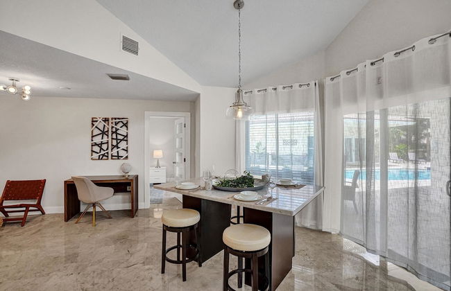 The Grand Luxe 8BR Villa w Pool and Basketball - Foto 19