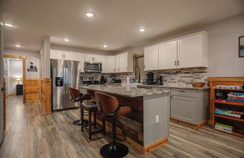 Hot Tub and Mini Golf Mtn-View Haven in Kodak! - Foto 8