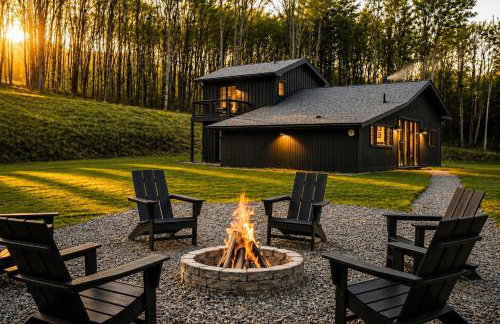 Hot Tub, Fire Pit, Views & 14 Acres Onyx Ridge - Foto 3