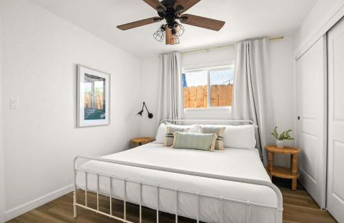 Modern and Cozy in PB with Patio and Firepit - Foto 23