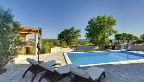 Traumhafte Villa mit privatem Pool, Sauna, Meerblick - Foto 2