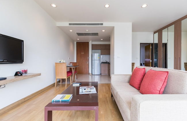 Bangkok Patio - Photo 16