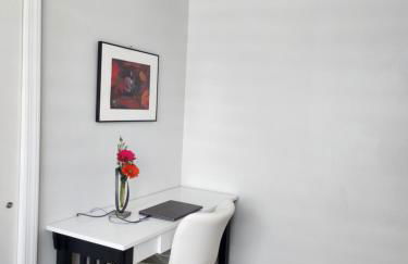 Luxury Modern Loft with Balcony Near MetLife & NYC - Foto 20