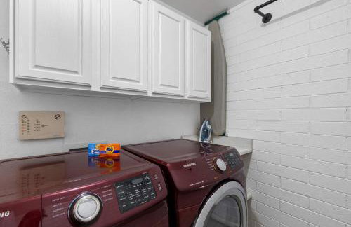 Shangri La Home - Boho Chic with Patio Pool & Grille - Foto 49