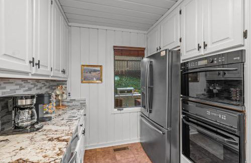 Luxury Lake House in SC With Mountain Views! - Foto 17