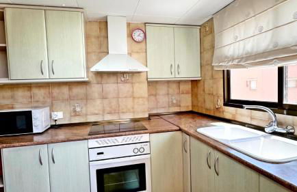 LAS OLAS GANDIA - Alquiler solo a familias - Foto 4