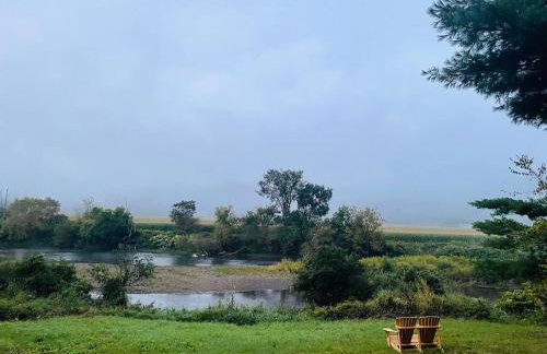 Maple Sugar Shack Tiny House with hot tub & river by Stowe - Foto 11