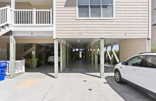 Oceanview 4BR/4BA Condo, Steps to Beach/Pool - Foto 57